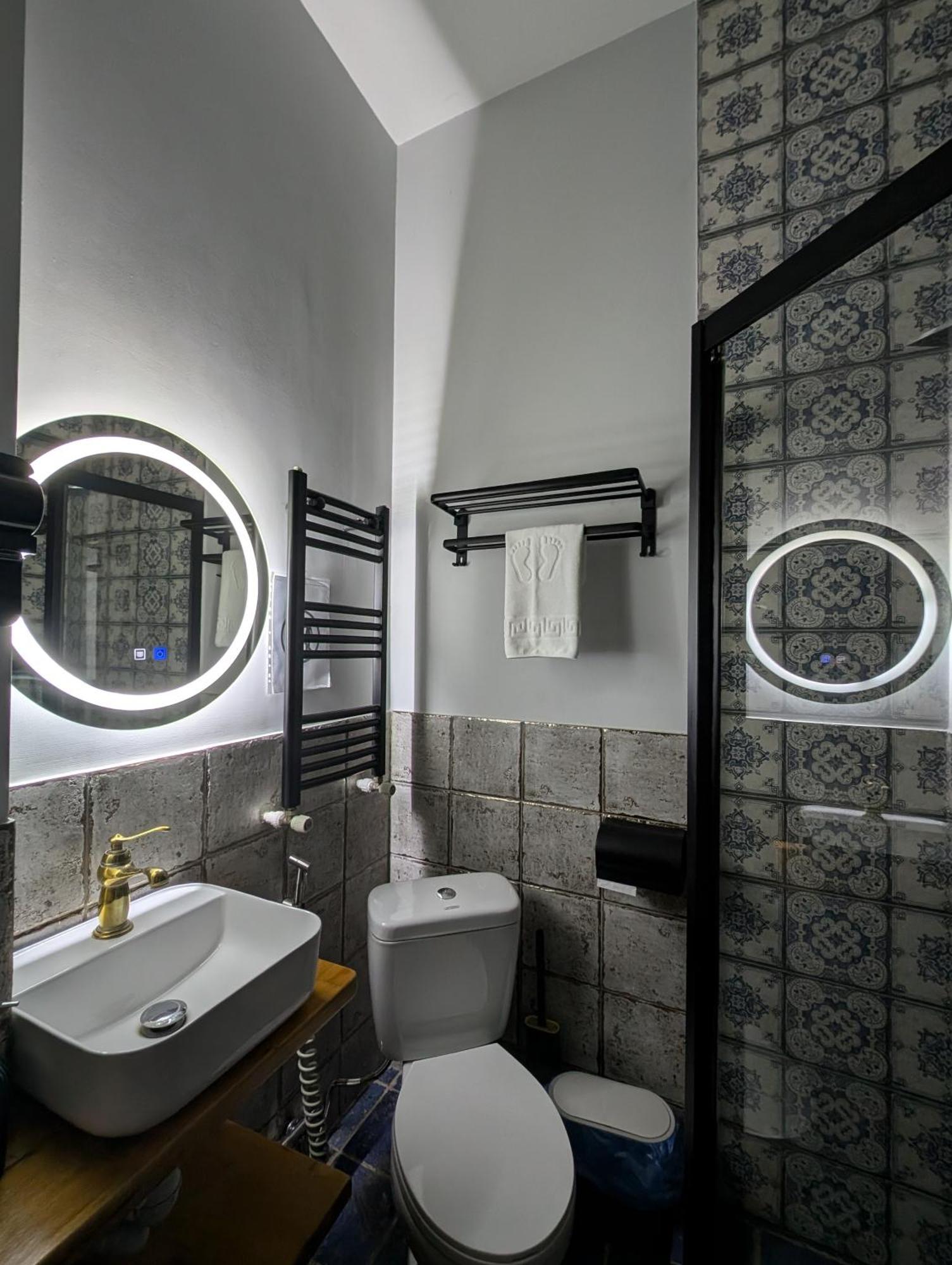 Apart Hotel Console Tbilisi Exterior foto